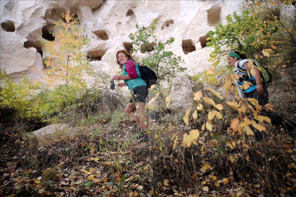 Sarının tonları Kapadokya'yı sardı