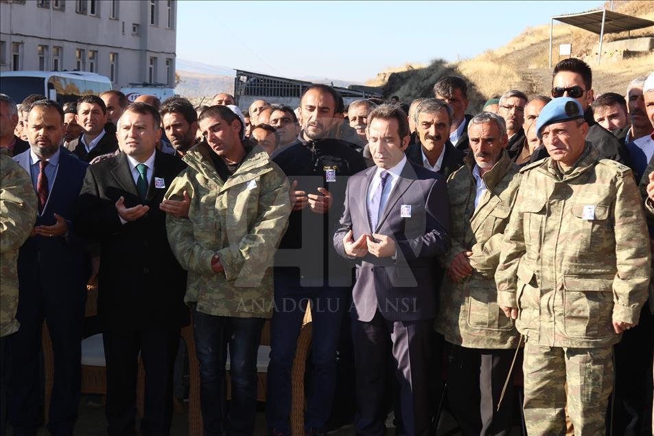 Hakkari'deki terör saldırısında yaralanan asker şehit oldu