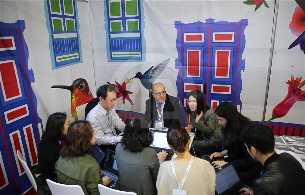 Pabellón de Colombia en la Feria del Libro de Estambul