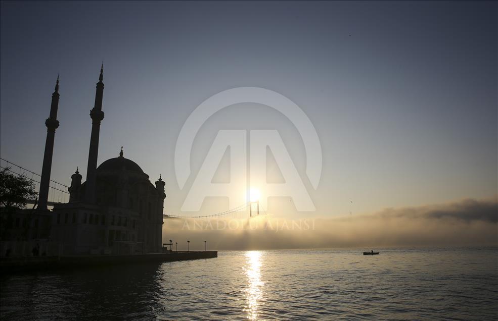 İstanbul'da sis