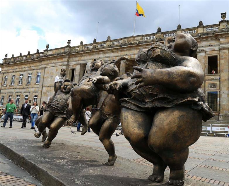 Esculturas de Xu Hongfei en Bogotá