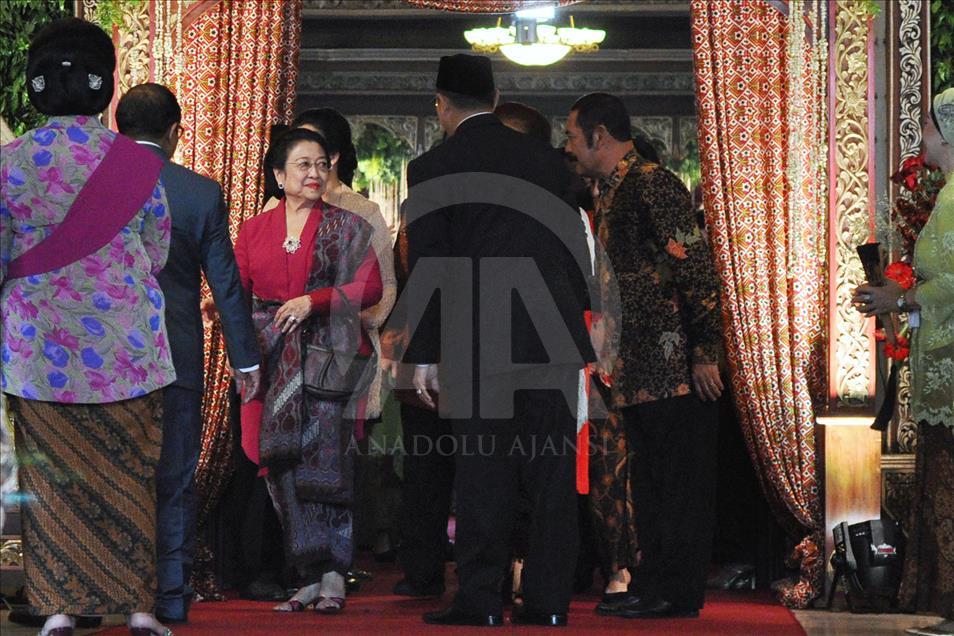Jokowi Mantu 