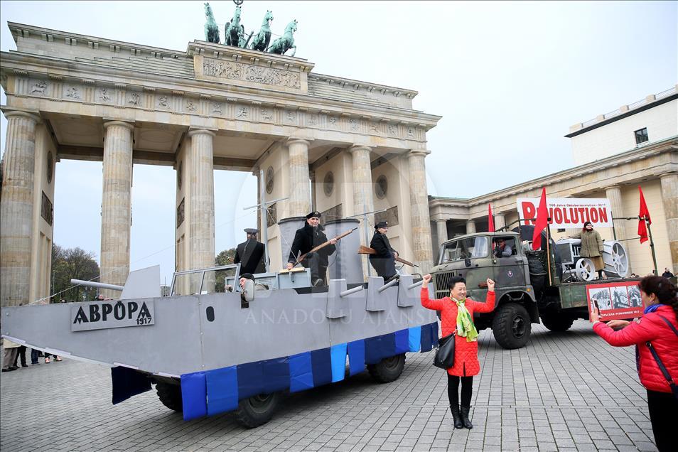 Berlin Duvarı'nın yıkılışının 27. yılı