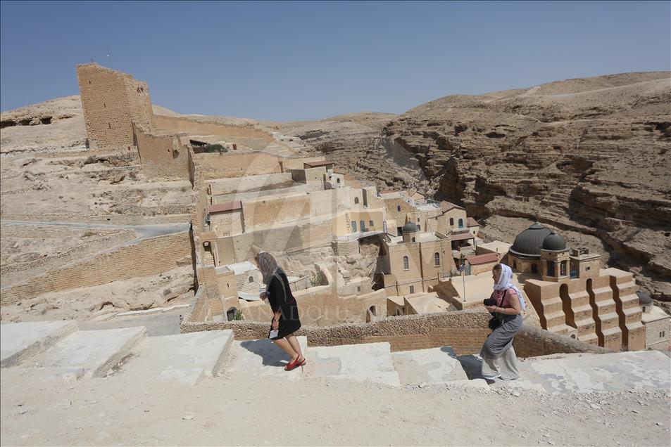 Mar Saba: Le monastère le plus célèbre en Palestine est interdit aux femmes