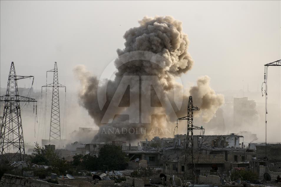 Assad regime's airstrikes hit civilians in Eastern Ghouta