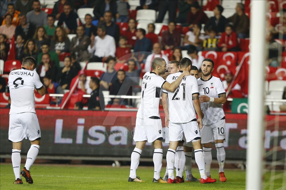 Shqipëria fiton ndeshjen miqësore ndaj Turqisë (2)