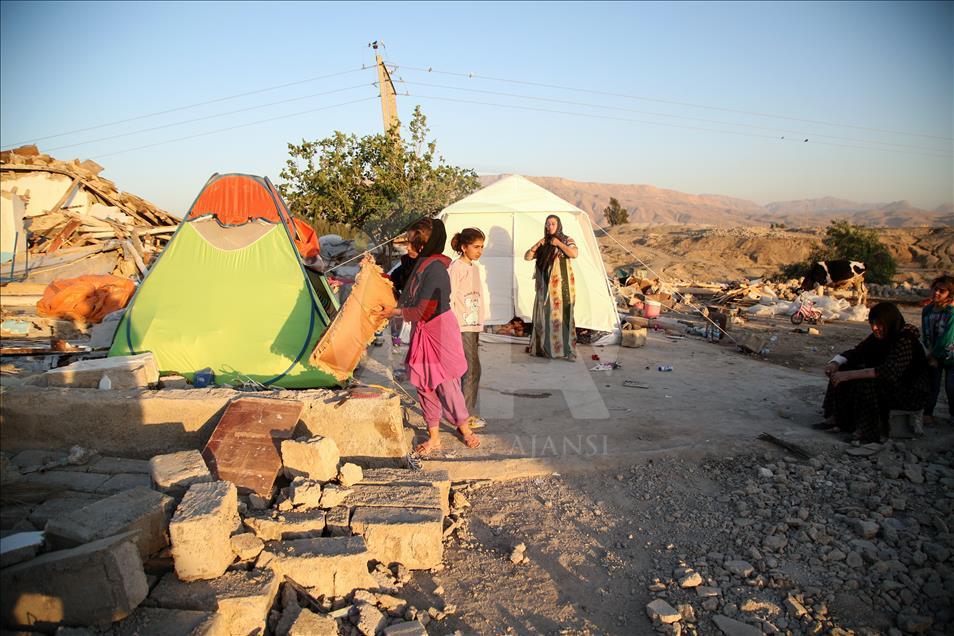 زلزله خسارت زیادی به روستاهای استان کرمانشاه وارد کرده است
