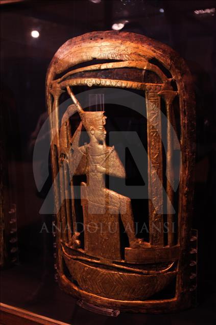 Tutankhamun's golden artefacts on display in Cairo