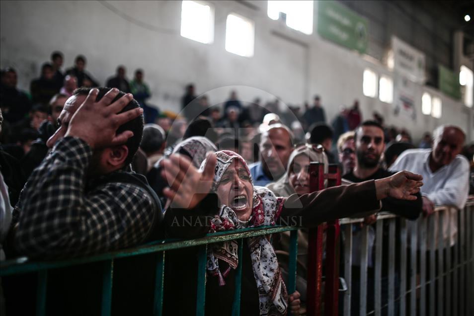 فتح معبر رفح "لأول مرة" في ظل إدارة حكومة التوافق الفلسطينية 
