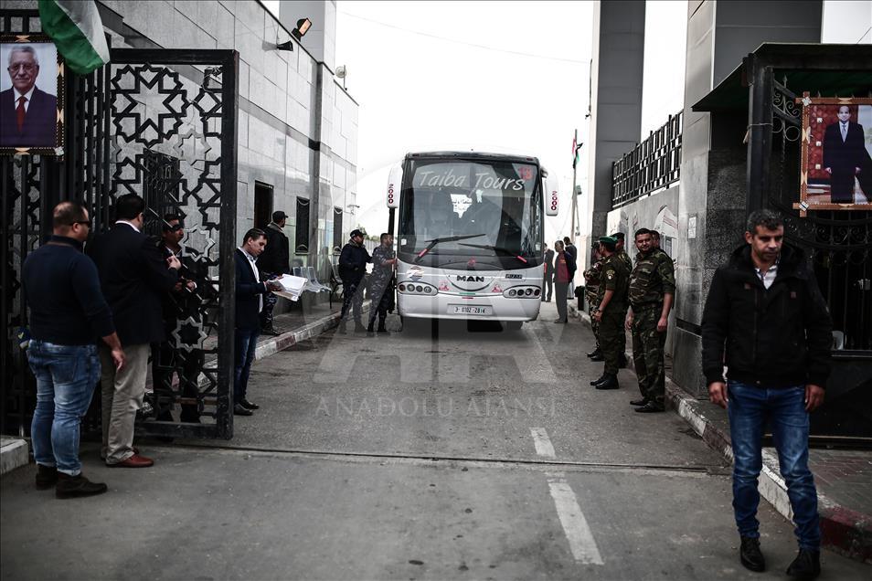 Refah Sınır Kapısı 3 günlüğüne açıldı
