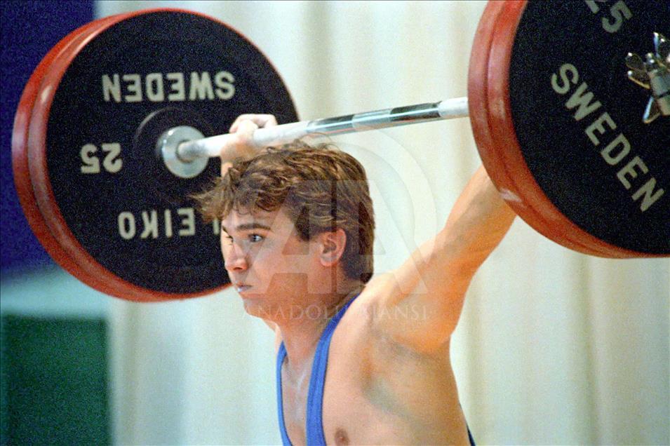 Turkish weightlifting legend Naim Suleymanoglu dies at 50