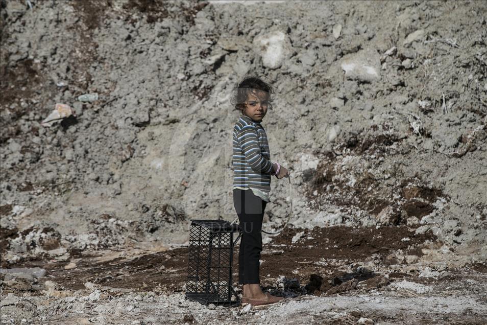 Vatanlarından ayrı büyüyen Suriyeli çocuklar
