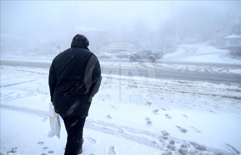 Turkey receives season’s first snowfall