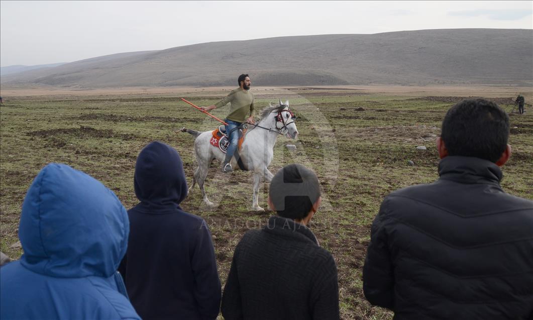 Köyler arası turnuvalarla ata sporunu yaşatıyorlar
