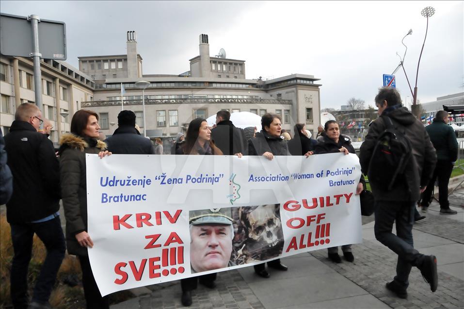 Bosnians await final verdict on Ratko Mladic