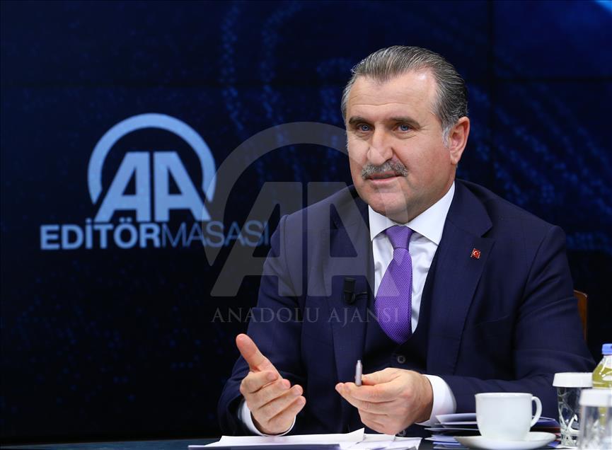 Gençlik ve Spor Bakanı Osman Aşkın Bak, AA Editör Masası’nda