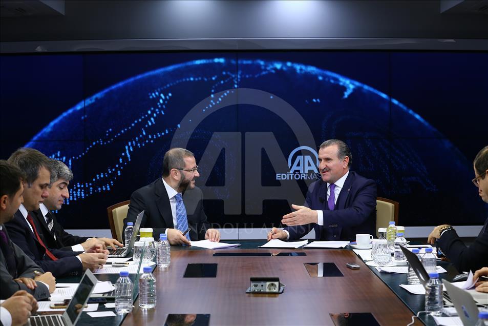 Gençlik ve Spor Bakanı Osman Aşkın Bak, AA Editör Masası’nda