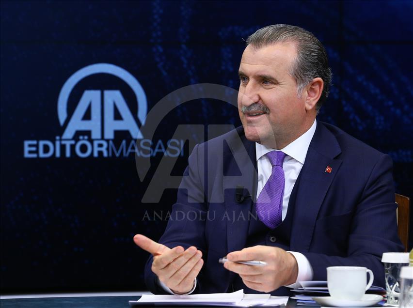 Gençlik ve Spor Bakanı Osman Aşkın Bak, AA Editör Masası’nda