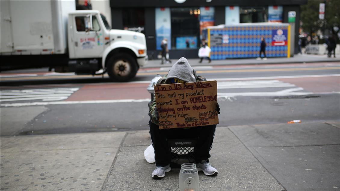 Hard lives of homeless people on streets in US