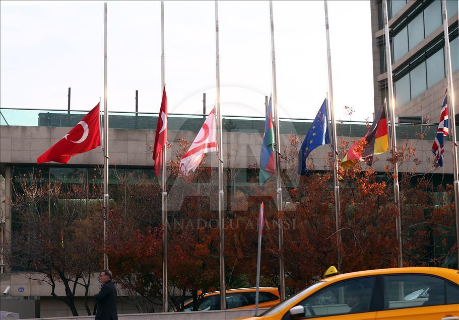 Mısır'daki terör saldırısı için bir günlük yas