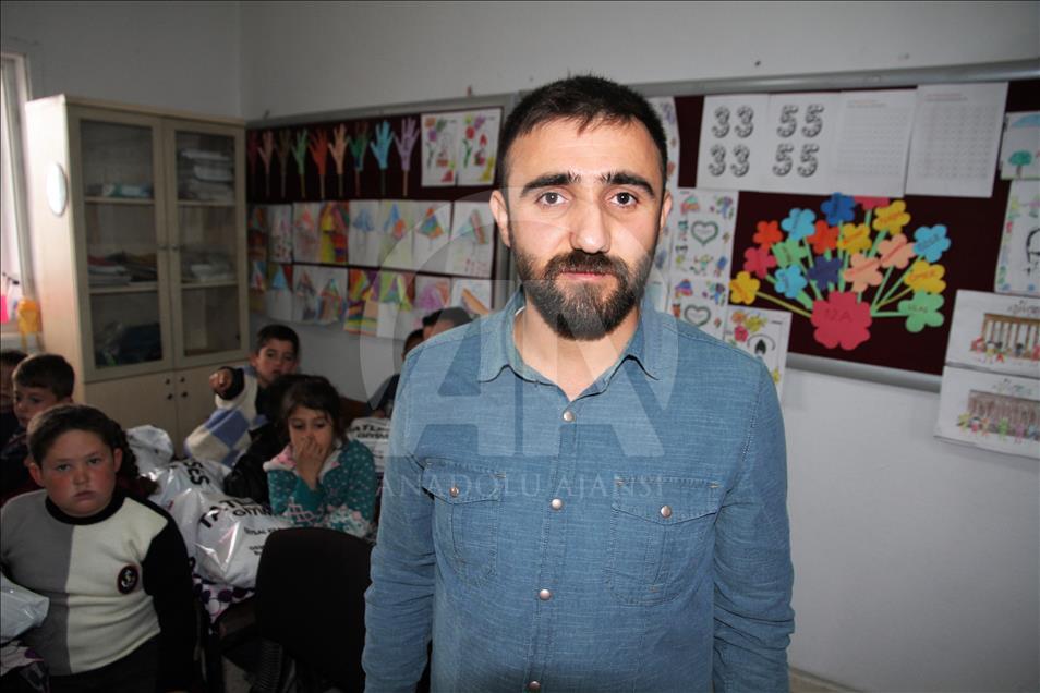 "Öğrenciler üşümesin" diye köy köy dolaşıyorlar