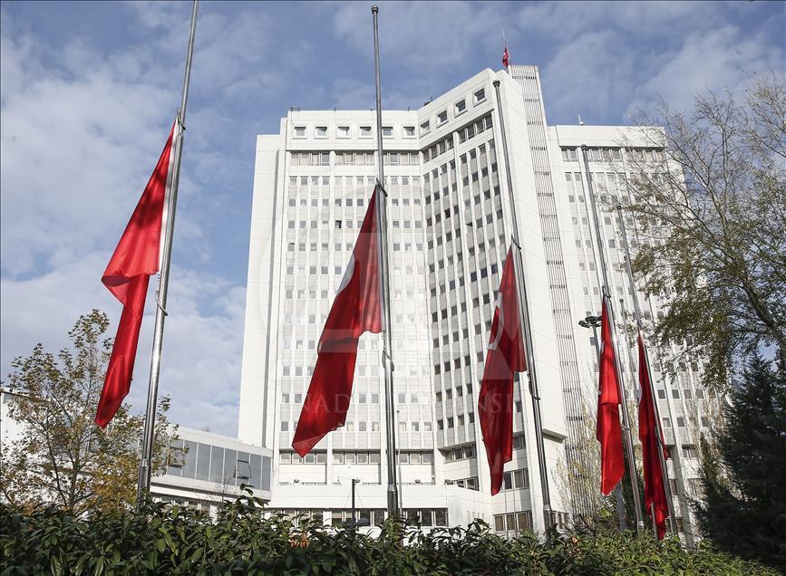 Mısır'daki terör saldırısı için bir günlük yas