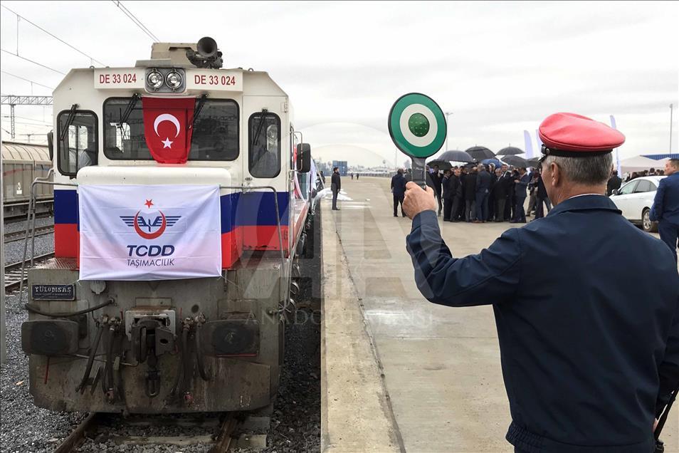 Bakü-Tiflis-Kars Demiryolu'nda Mersin'den ilk tren yola çıktı