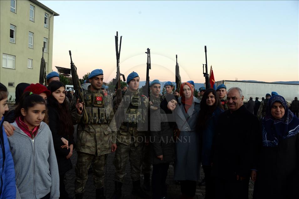 Komandolar El-Bab'a uğurlandı