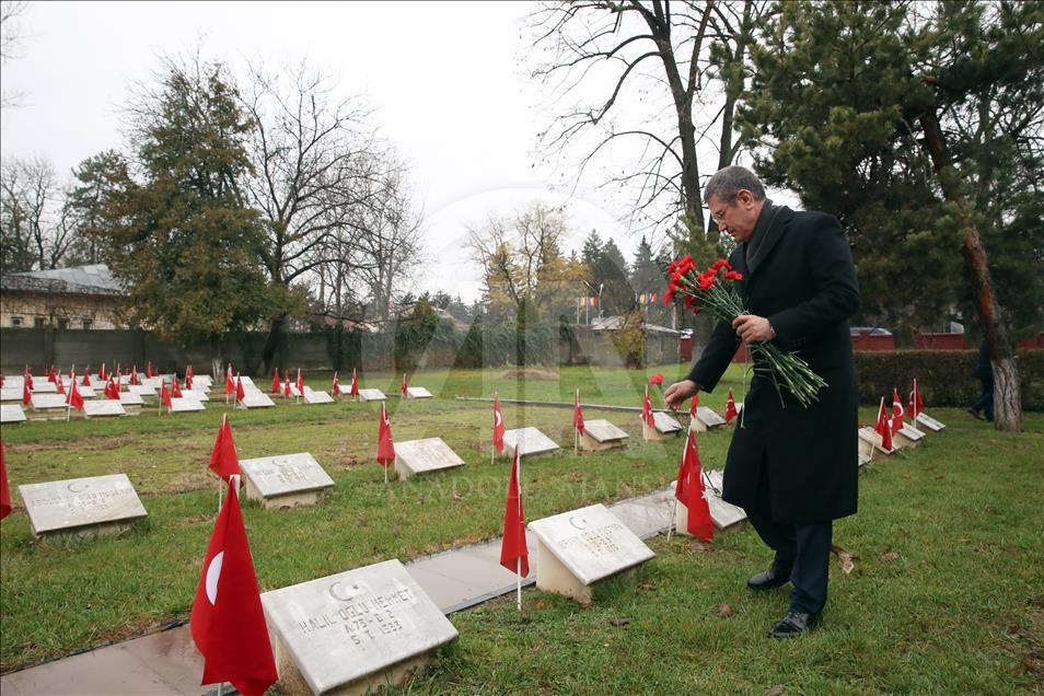 Milli Savunma Bakanı  Canikli, Romanya'da 