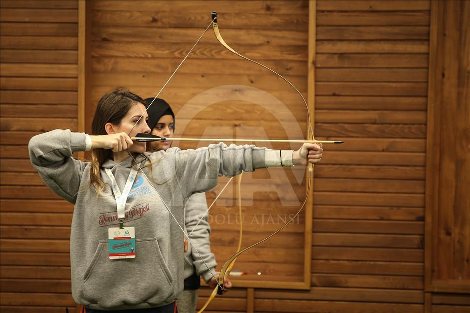 Geleneksel Türk okçuluğu dünyaya yayılıyor