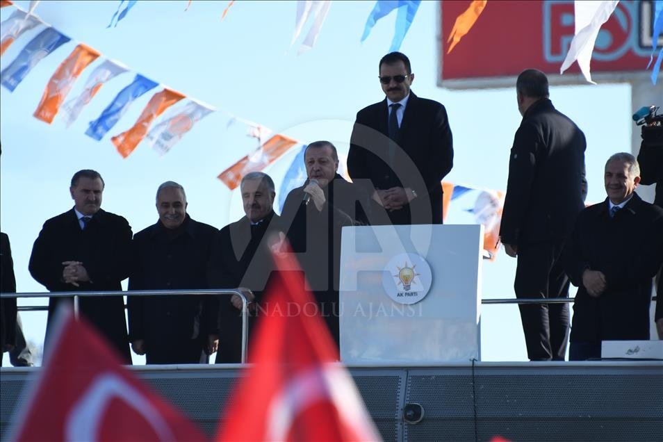 Cumhurbaşkanı Erdoğan, Kars'ta 