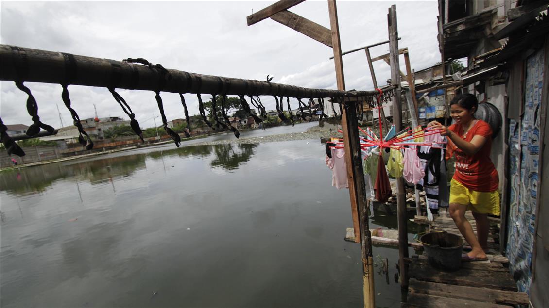 Life in drowned village of Jakarta, Indonesia