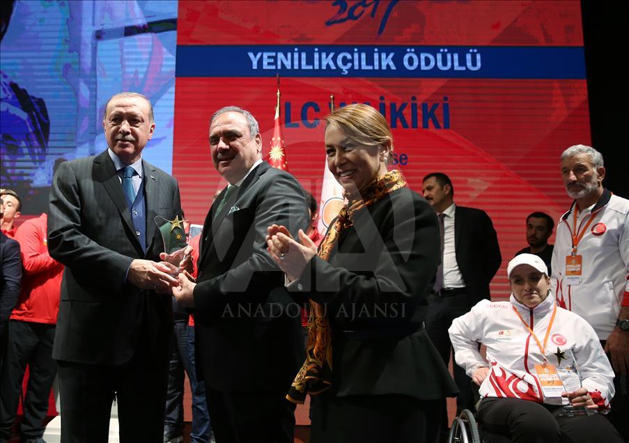 "Engelleri Aşanlar 2017" programı