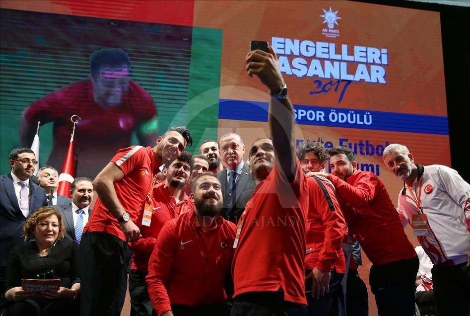 "Engelleri Aşanlar 2017" programı