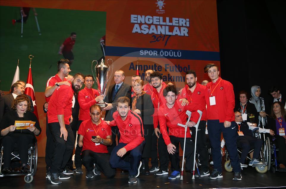 "Engelleri Aşanlar 2017" programı