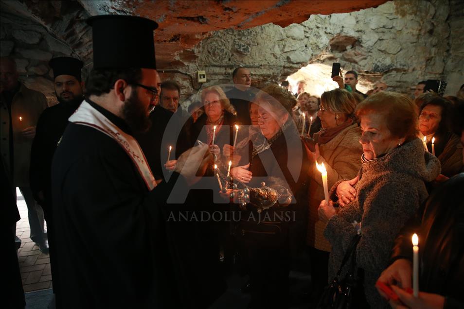 Azize Santa Barbara İzmit'te anıldı