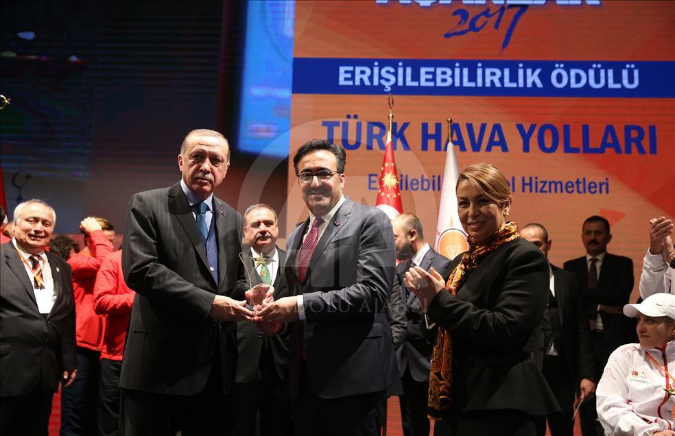 "Engelleri Aşanlar 2017" programı