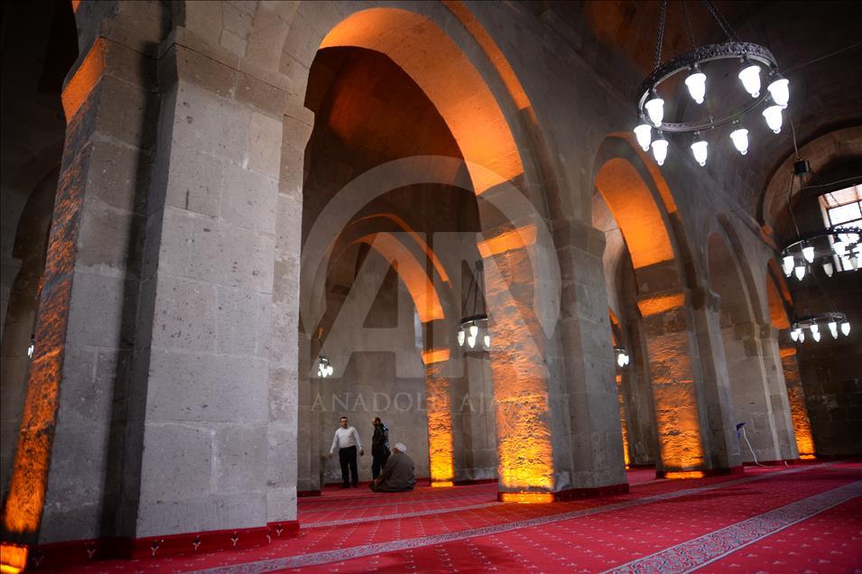 867 yıllık Ulu Cami'de restorasyon tamamlandı