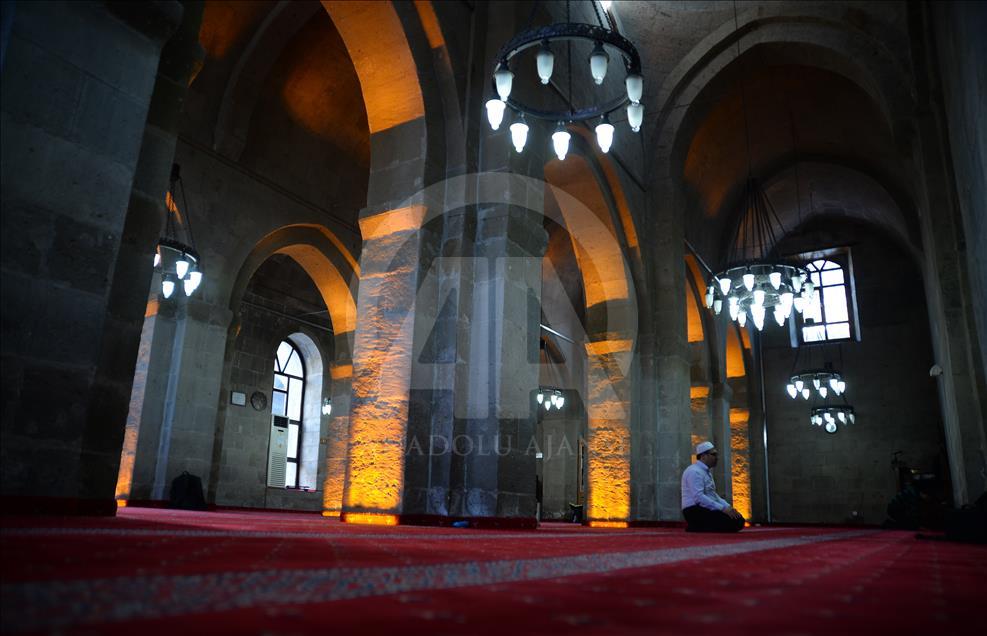 867 yıllık Ulu Cami'de restorasyon tamamlandı