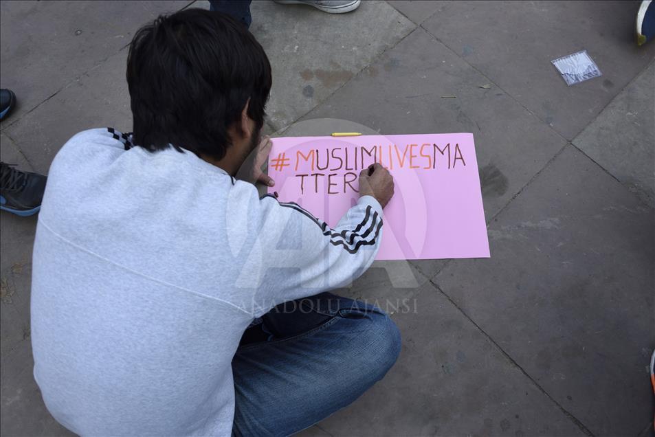 Hindistan'da Afrazul cinayeti protesto edildi