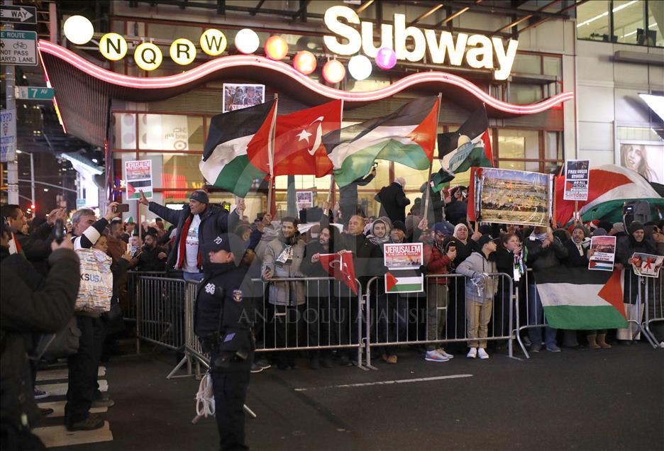 Hundreds in New York protest US decision on Jerusalem
