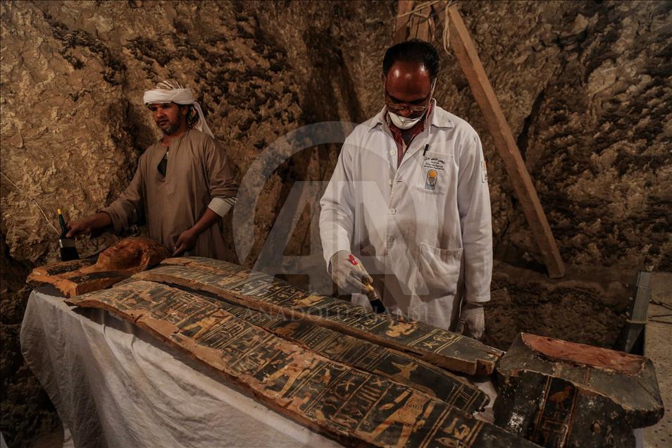 Egyptian archaeologists discover two tombs from 18th Dynasty pharaohs
