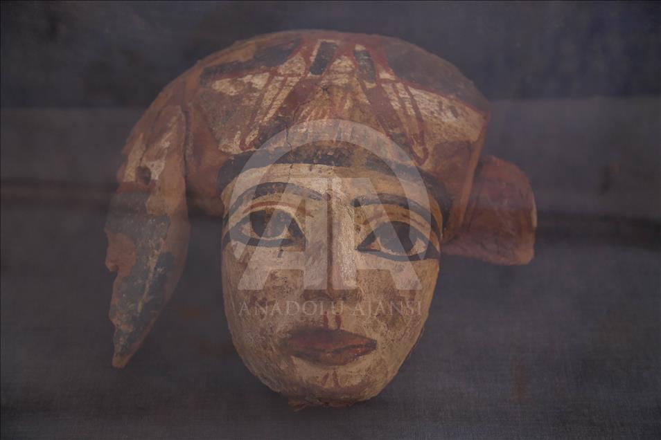 Egyptian archaeologists discover two tombs from 18th Dynasty pharaohs