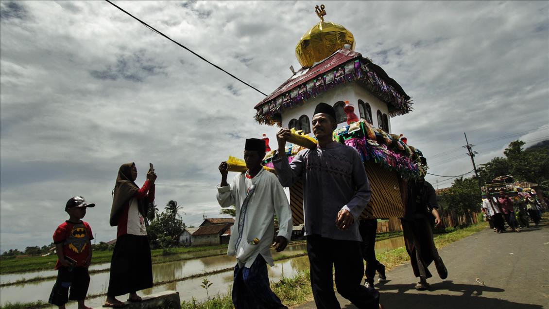Perayaan Dongdang di Banten