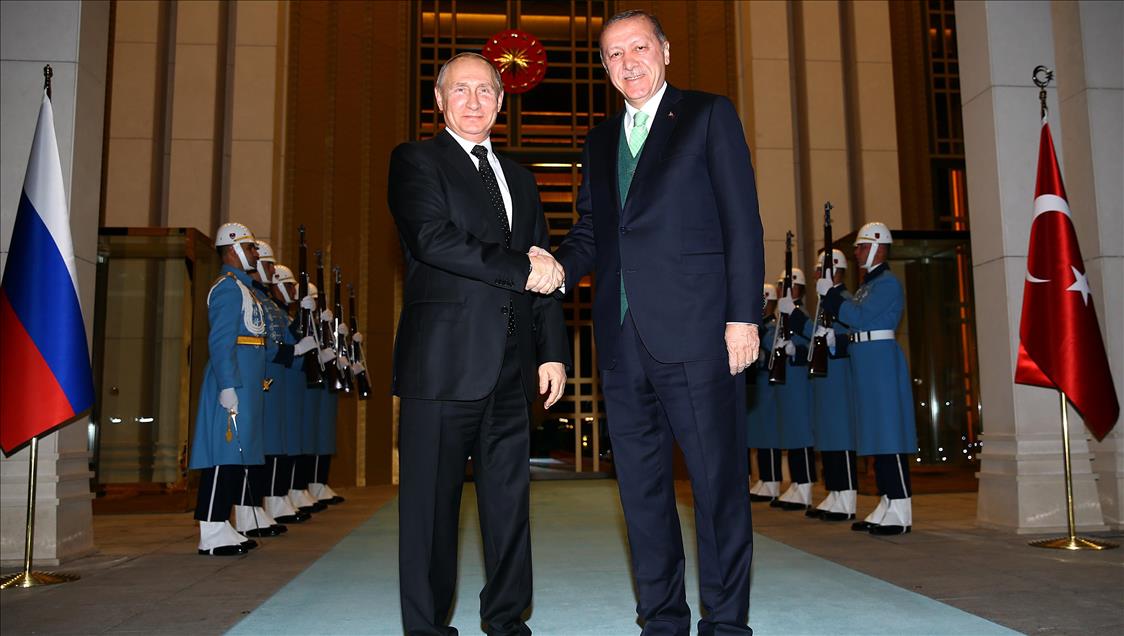 Turkish, Russian presidents meet in Ankara