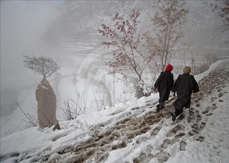Forte chute de neige au Cachemire