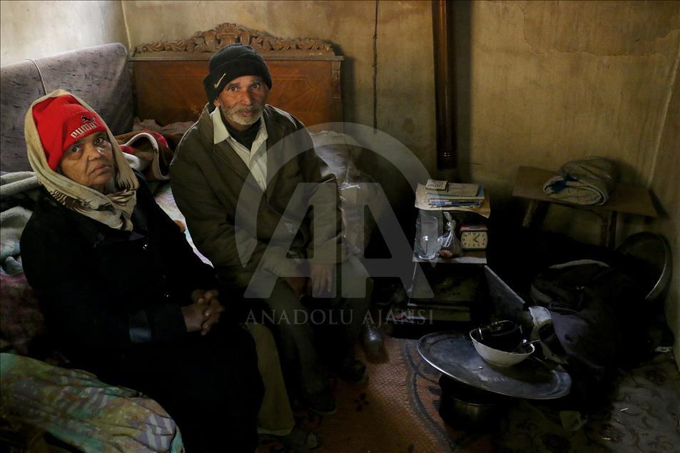 زوج سالمند پاکستانی در انتظار نجات از غوطه شرقی هستند