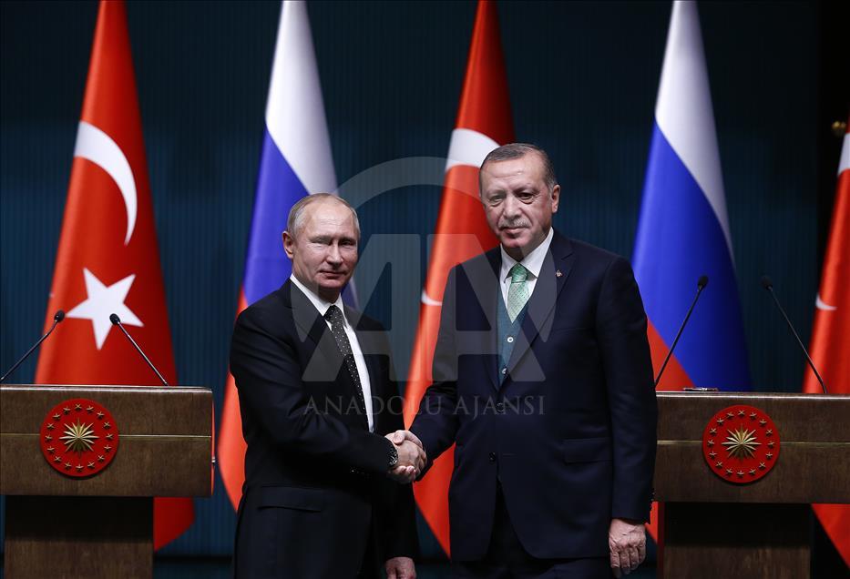 Turkish, Russian presidents meet in Ankara