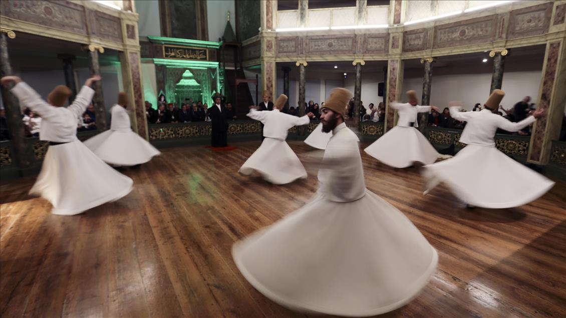Sufi mystic Rumi commemorated in Istanbul 