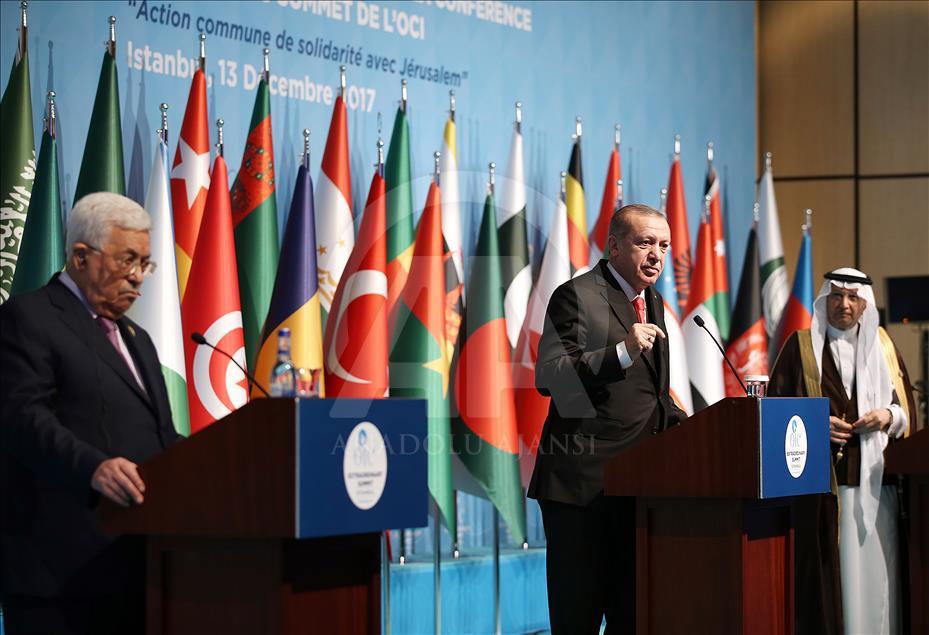 Cumhurbaşkanı Erdoğan, İİT Olağanüstü Zirvesi'nde konuşma yaptı 